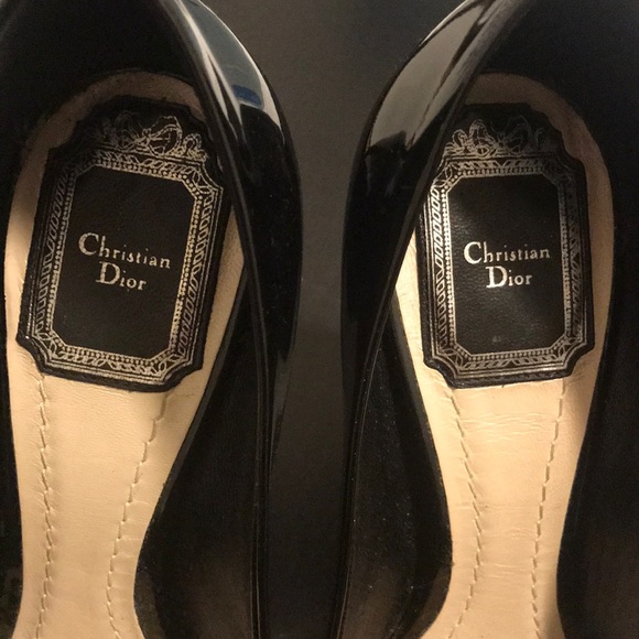 SOLDDDDD Dior Essence Patent Pump - Picture 5 of 7